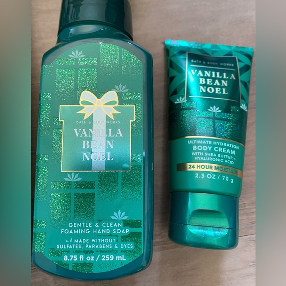 4 Piece Bath & Body Works Vanilla Bean Noel Body Wash, soap, Lotion Set - Picture 3 of 5